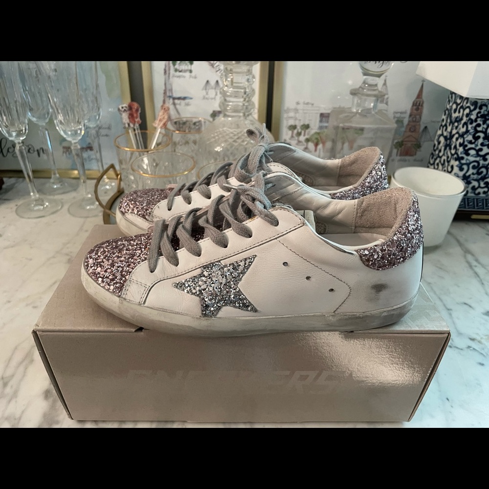 Sold** Golden Goose Superstar Size 37